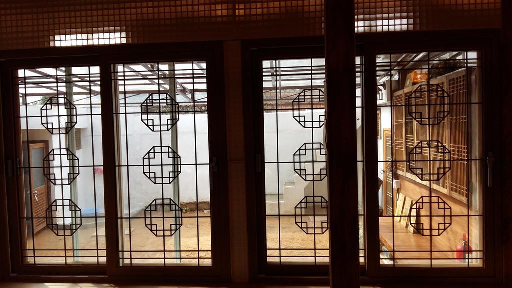 Yujeong Hanok Guesthouse Mokpo Esterno foto