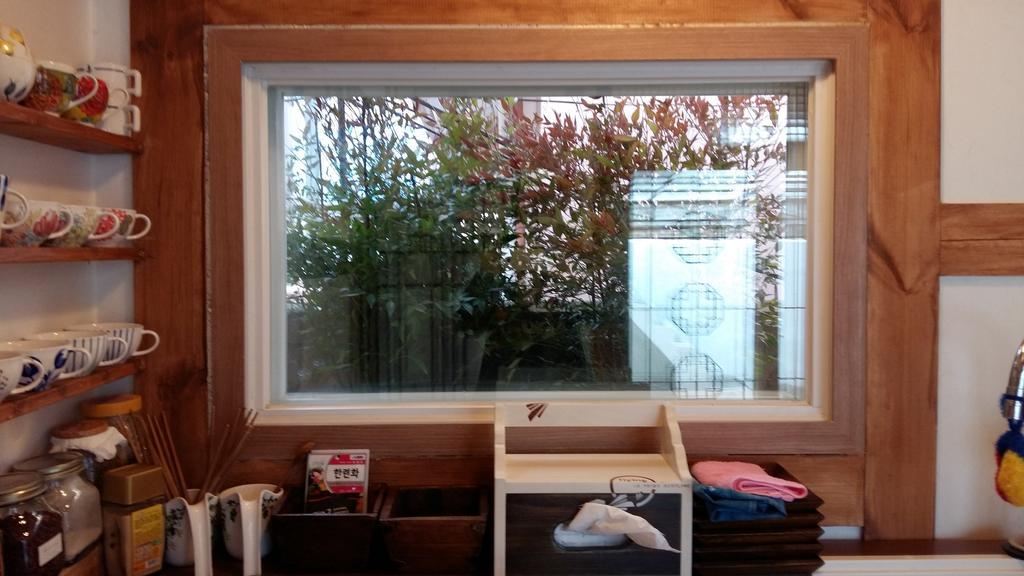 Yujeong Hanok Guesthouse Mokpo Esterno foto