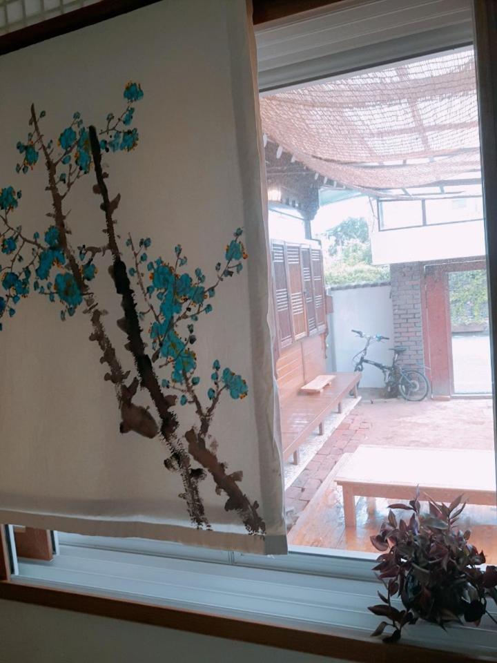 Yujeong Hanok Guesthouse Mokpo Esterno foto